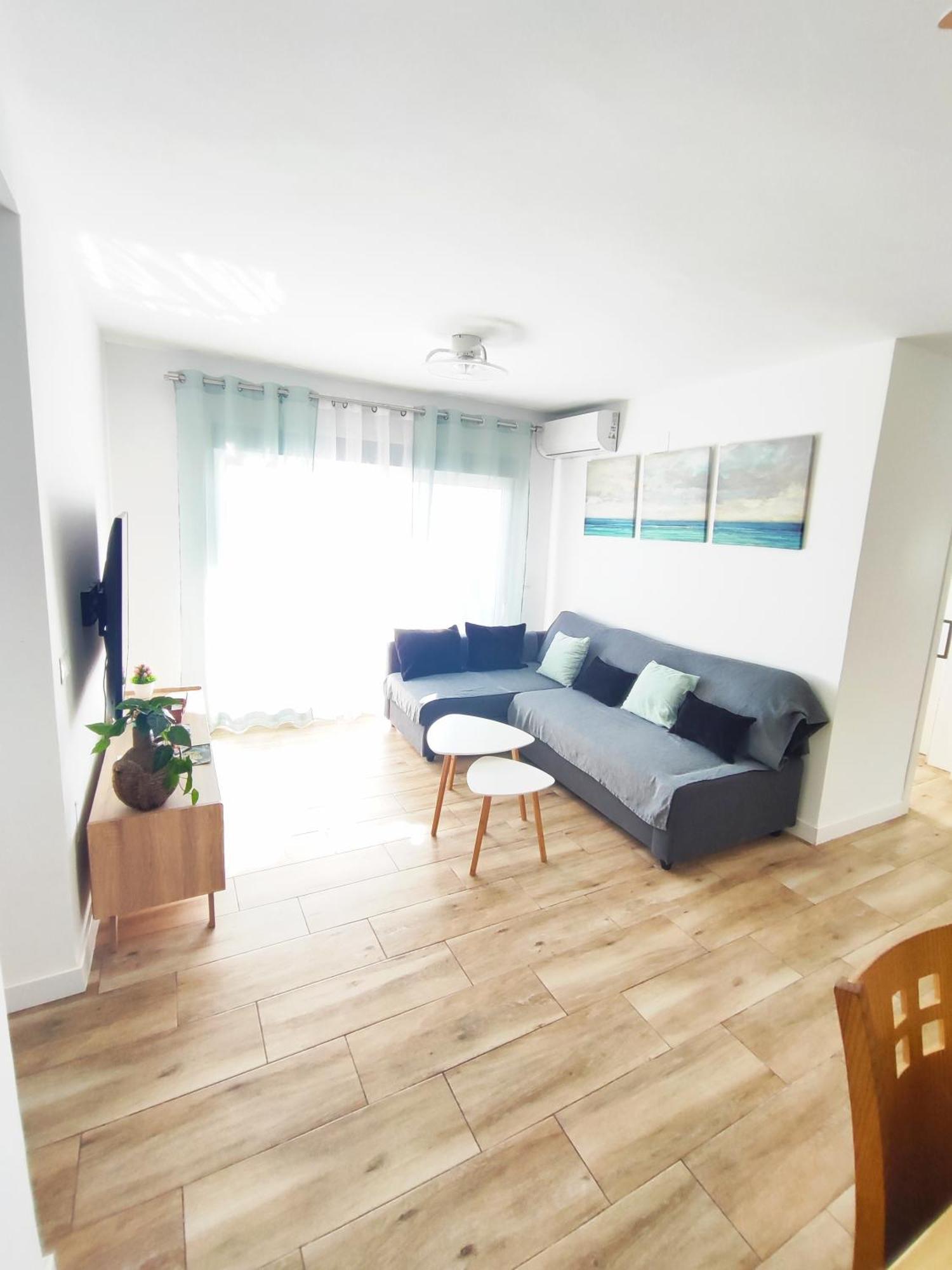 Apartamento Malaga 300 Metros De La Playa Luaran gambar