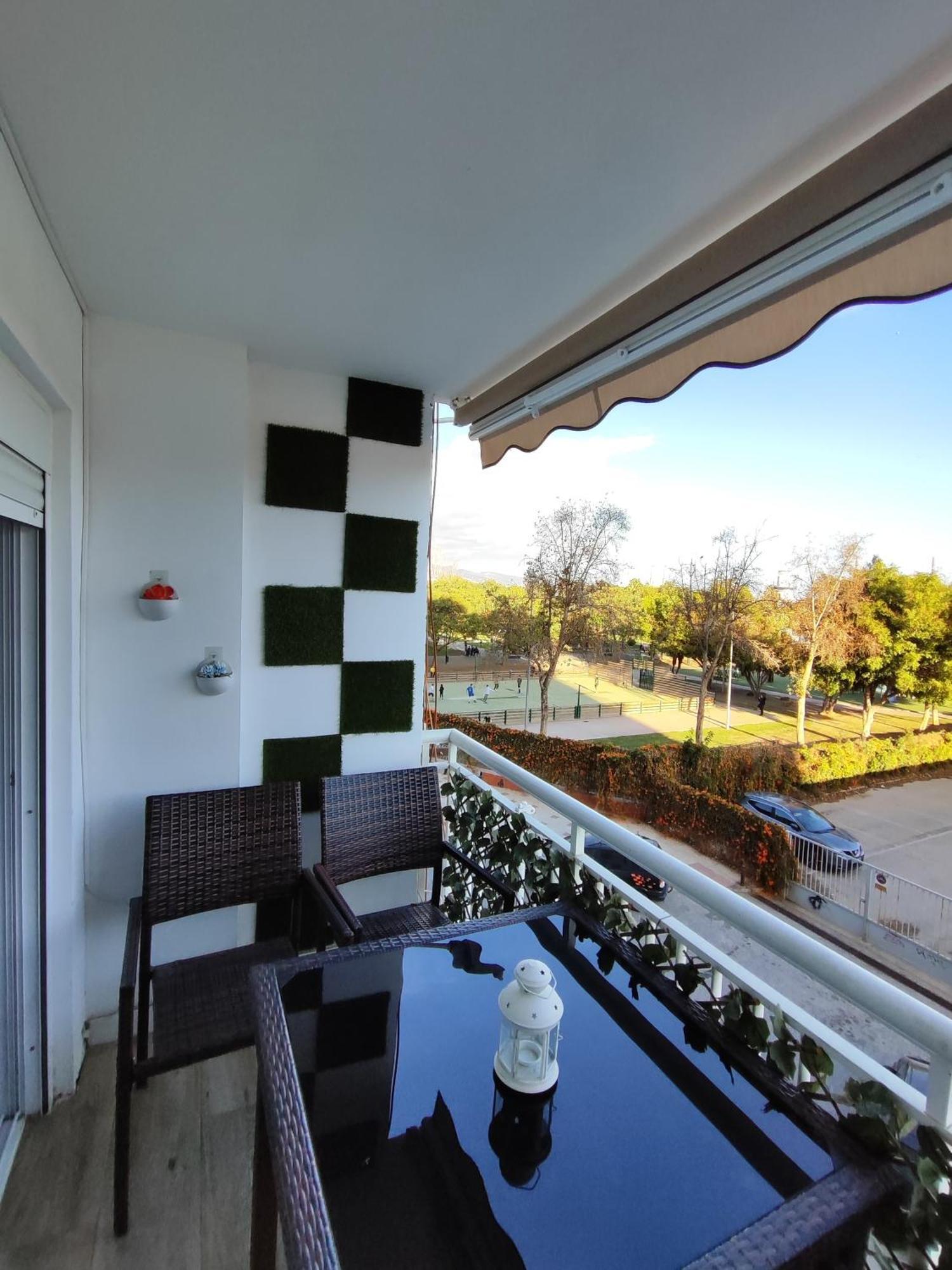Apartamento Malaga 300 Metros De La Playa Luaran gambar