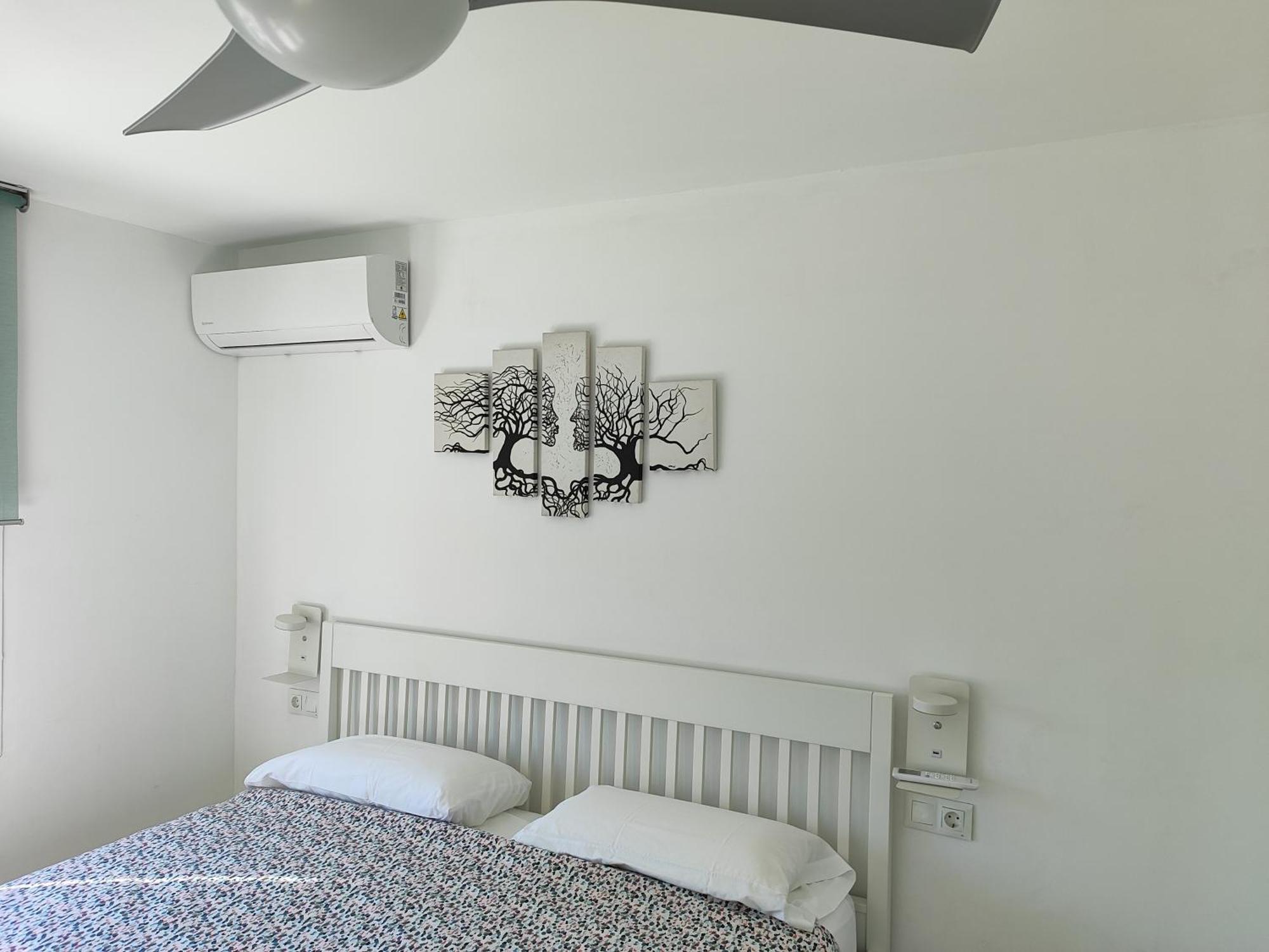 Apartamento Malaga 300 Metros De La Playa Luaran gambar