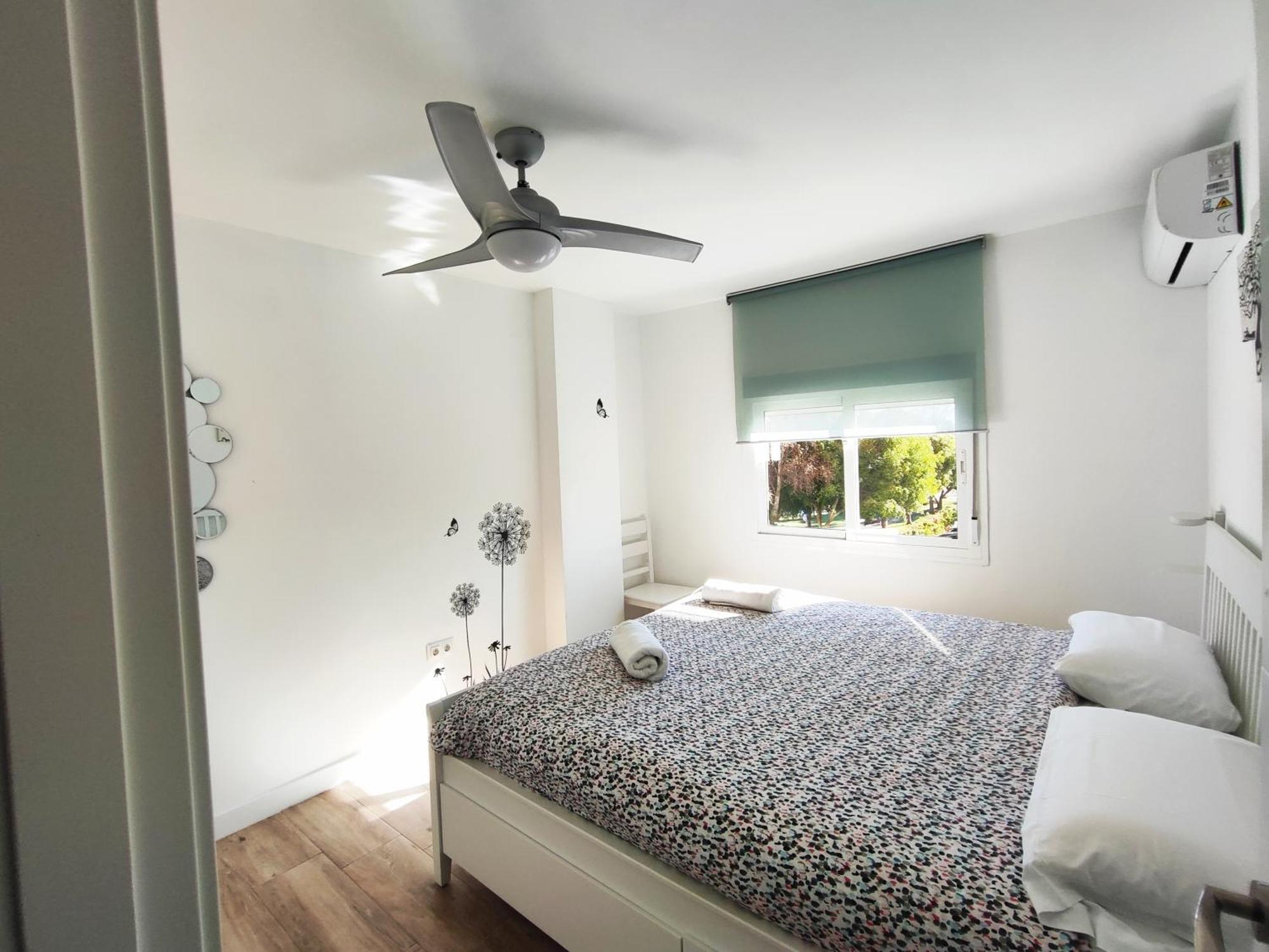 Apartamento Malaga 300 Metros De La Playa Luaran gambar
