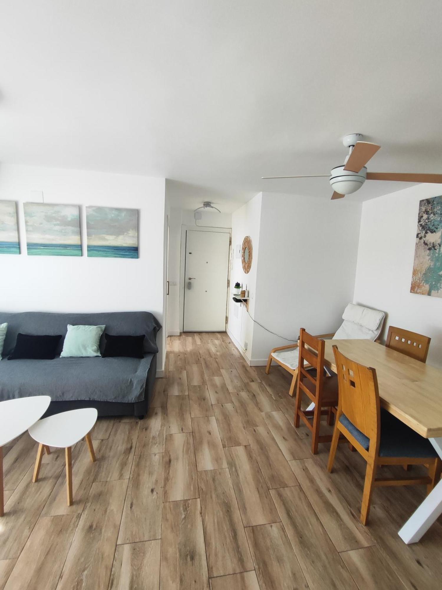 Apartamento Malaga 300 Metros De La Playa Luaran gambar