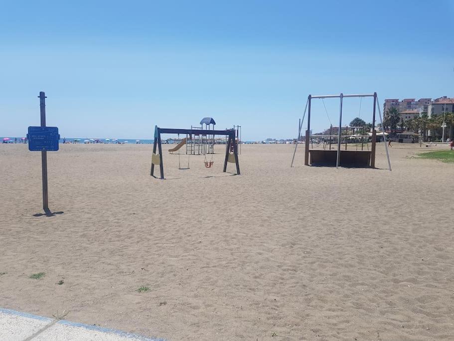 Apartamento Malaga 300 Metros De La Playa Luaran gambar